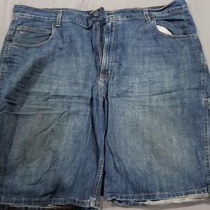 Tommy Hilfiger carpenter shorts